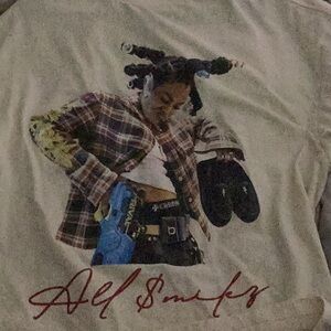 GRAPHIC TEE | SPENCER’S CLOTHINGS